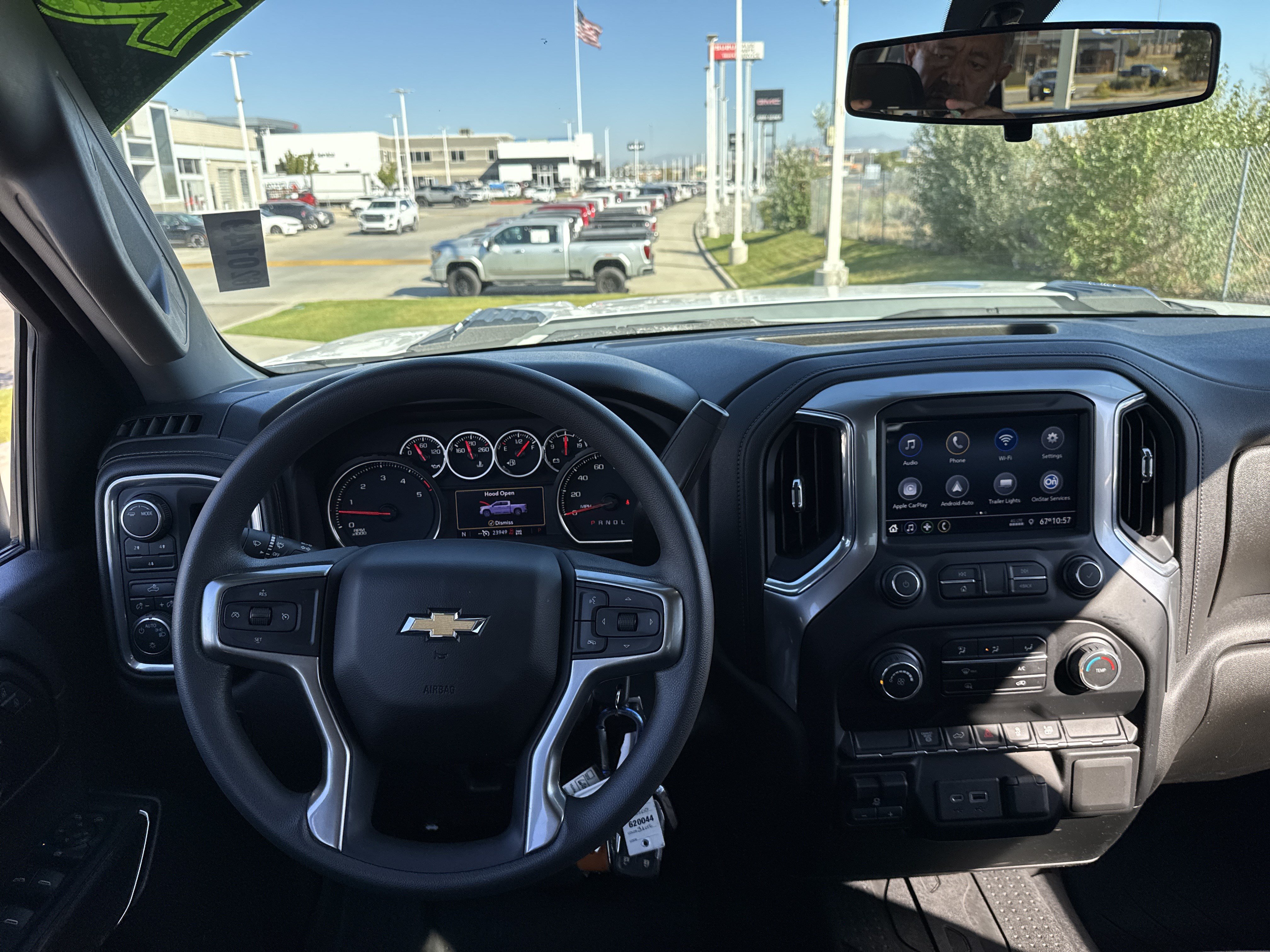 Used 2022 Chevrolet Silverado 3500 LT AWD/4WD image 17