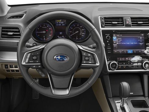 Used 2018 Subaru Legacy 2.5i Premium w/ Moonroof Package AWD/4WD image 7