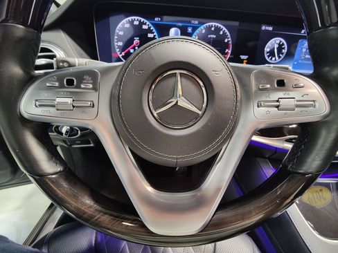 Used 2019 Mercedes-Benz S 560 4MATIC Sedan image 40