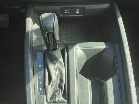 Used 2024 Honda Accord EX image 25