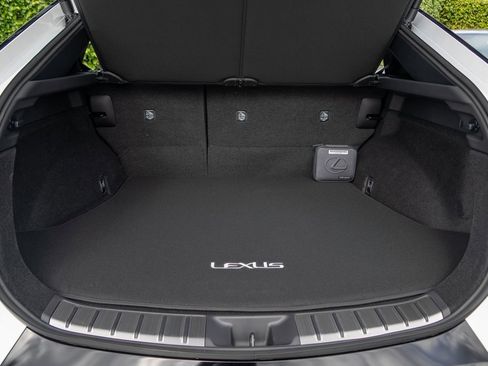 New 2026 Lexus RZ 350e 2WD image 10