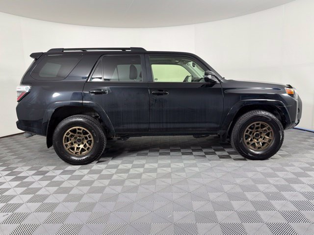 Used 2023 Toyota 4Runner 40th Anniversary SE AWD/4WD image 5