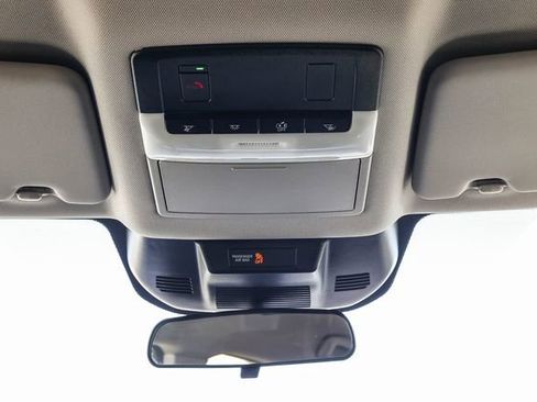 Used 2023 Nissan Rogue SV image 17