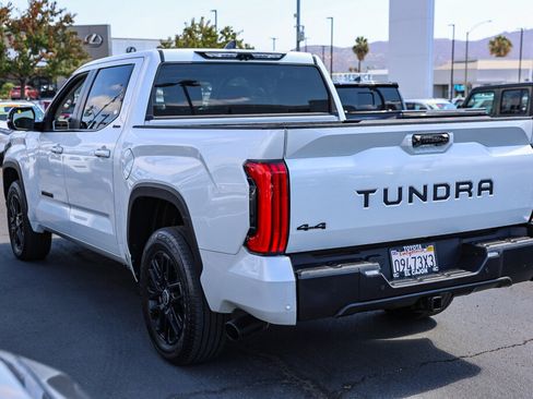 Used 2024 Toyota Tundra Limited AWD/4WD image 23