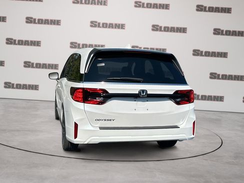 New 2026 Honda Odyssey EX-L image 4