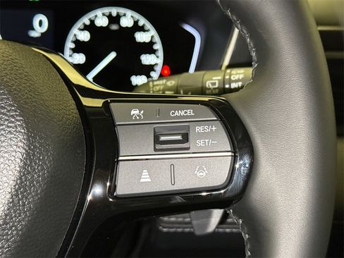 New 2025 Honda Pilot EX-L image 32