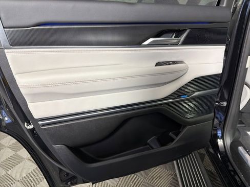 New 2026 Jeep Grand Wagoneer Summit w/ Rear Seat Video Group I image 30