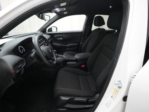 Certified 2024 Honda HR-V Sport image 7