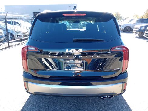 New 2025 Kia Telluride S image 6