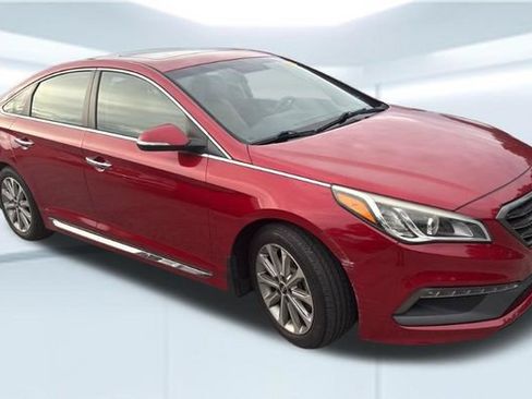 Used 2017 Hyundai Sonata Limited w/ Tech Package 03 FWD image 8