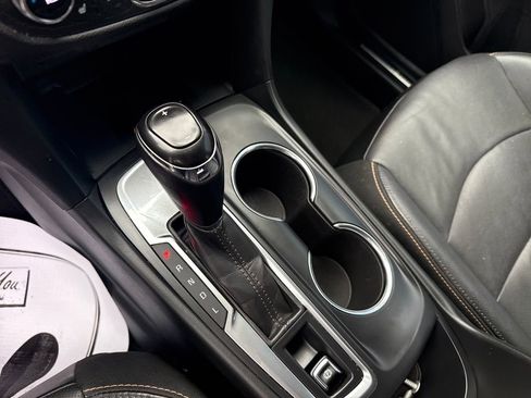 Used 2019 Chevrolet Equinox Premier image 27