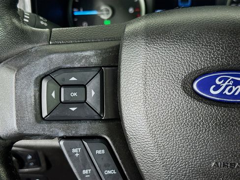 Used 2018 Ford F150 XLT w/ Equipment Group 301A Mid image 13