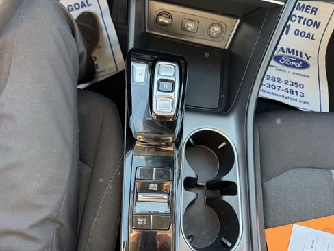 Used 2023 Hyundai Sonata SEL image 17