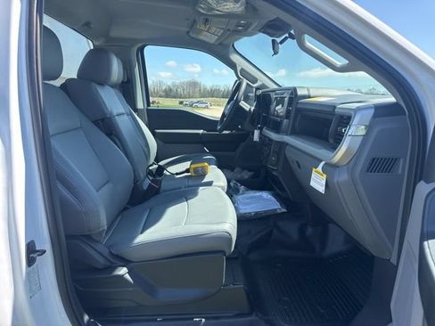 New 2026 Ford F600 4x4 Regular Cab Super Duty w/ XL Chrome Package image 15