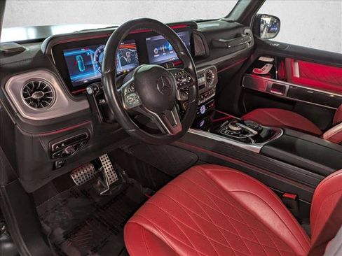 Used 2022 Mercedes-Benz G 550 image 10