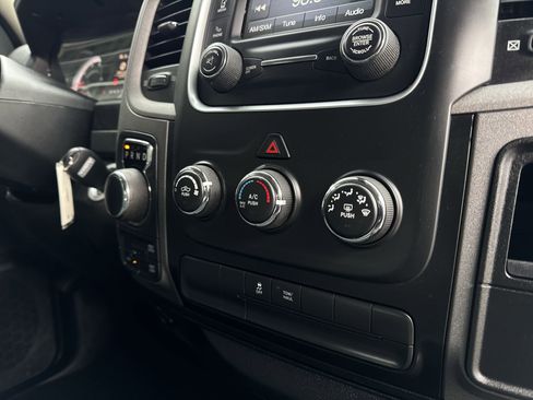 Used 2018 RAM 1500 Express w/ Black Ram 1500 Express Group image 32