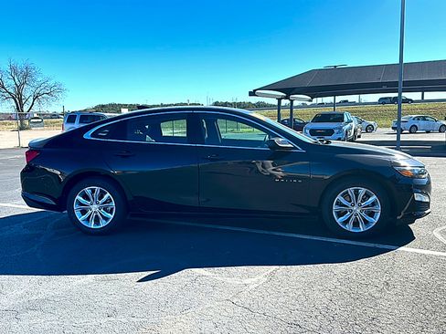 Used 2024 Chevrolet Malibu LT image 9