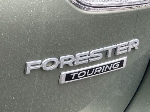 Used 2019 Subaru Forester Touring AWD/4WD image 28