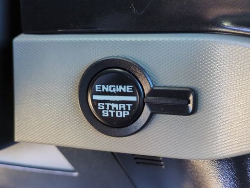 Used 2021 Ford Bronco Badlands image 20