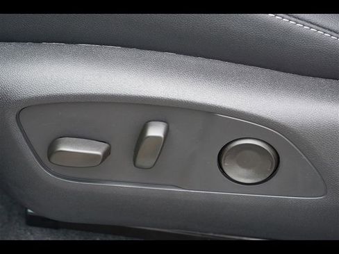 New 2026 Chevrolet Traverse LT image 4