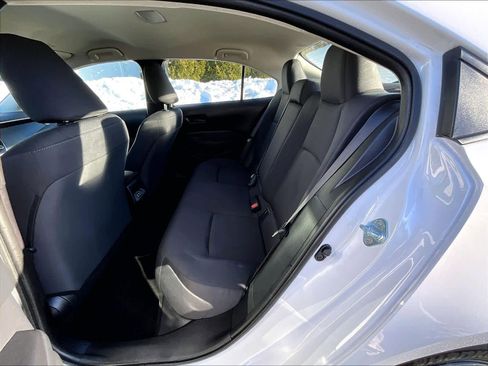 Certified 2025 Toyota Corolla LE image 15