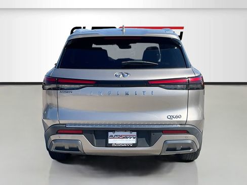 Used 2023 INFINITI QX60 Sensory w/ Vision Package FWD image 6