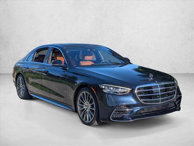 Used 2022 Mercedes-Benz S 580 4MATIC Sedan image 3