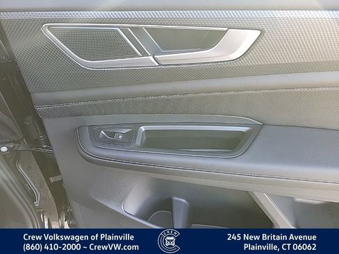 New 2026 Volkswagen Atlas Cross Sport SEL image 44