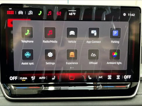 New 2026 Volkswagen Tiguan SE R-Line image 22