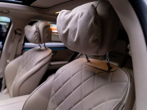 Used 2023 Mercedes-Benz S 580 4MATIC Sedan image 31