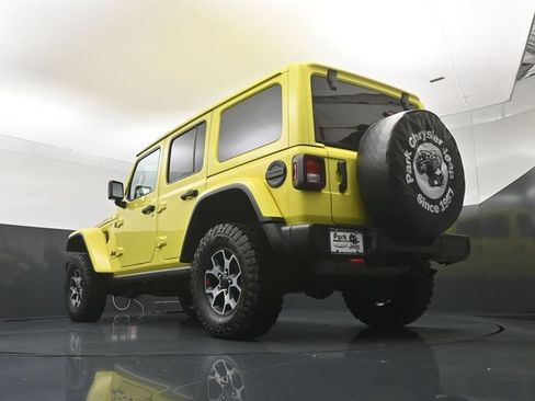 Certified 2023 Jeep Wrangler Unlimited Rubicon w/ Cold Weather Group AWD/4WD image 22