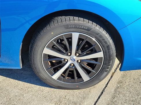 Used 2020 Subaru Impreza Premium image 7