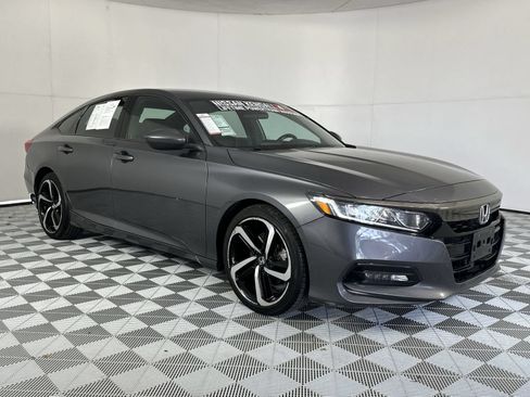 Used 2020 Honda Accord Sport image 2