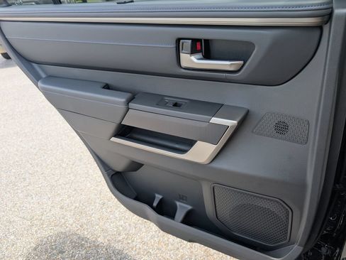 New 2026 Toyota Sequoia Platinum AWD/4WD image 31