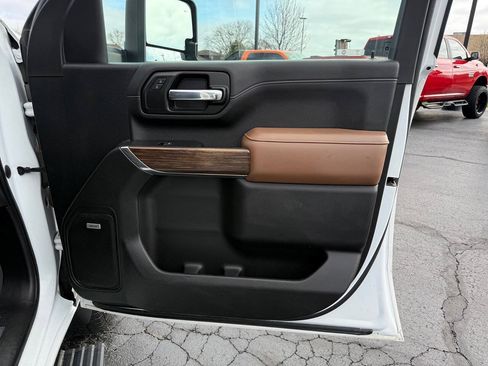 Used 2021 Chevrolet Silverado 2500 High Country AWD/4WD image 24