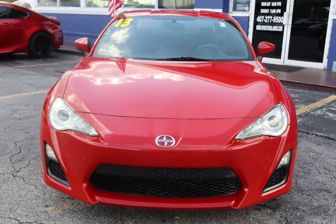 Used 2013 Scion FR-S RWD image 10