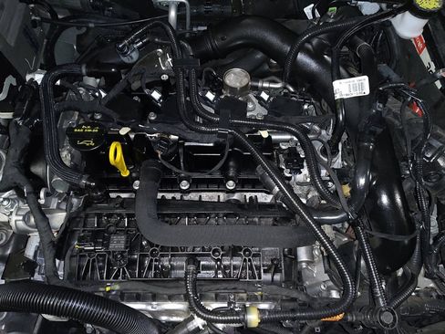 Used 2019 Ford Fusion SE image 30