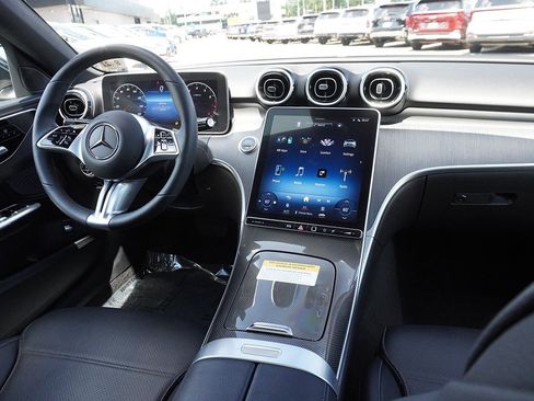 Used 2022 Mercedes-Benz C 300 4MATIC Sedan image 54