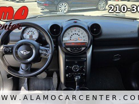 Used 2013 MINI Cooper Countryman w/ Cold Weather Pkg FWD image 31