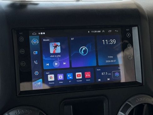 Used 2014 Jeep Wrangler Sport AWD/4WD image 14