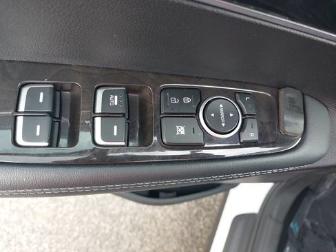 Used 2017 Kia Sorento FWD w/ LX Convenience Package image 29
