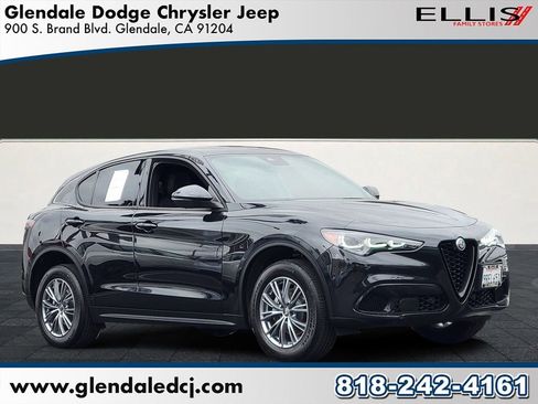 Used 2024 Alfa Romeo Stelvio Sprint RWD image 1