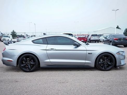 Used 2022 Ford Mustang GT Premium w/ Equipment Group 401A image 9