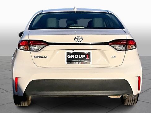 Used 2024 Toyota Corolla LE image 5