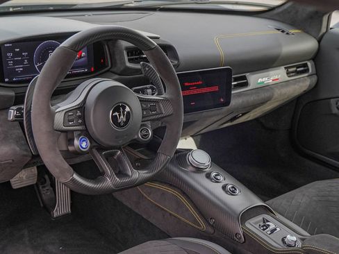 New 2024 Maserati MC20 Coupe RWD image 9