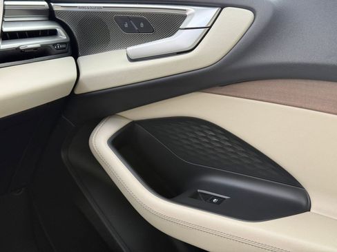 Used 2025 Audi A5 2.0T Premium Plus w/ Premium Plus image 24