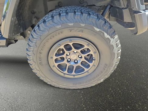 Used 2023 Jeep Wrangler Unlimited Rubicon w/ Xtreme 35 Tire Package AWD/4WD image 36