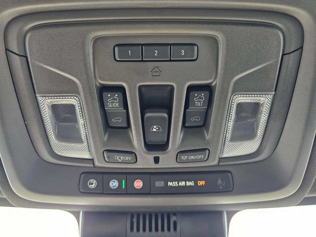 Certified 2025 Chevrolet Silverado 1500 LTZ w/ LTZ Premium Package AWD/4WD image 33