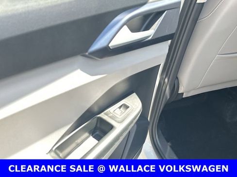 Certified 2023 Volkswagen Taos S FWD image 11