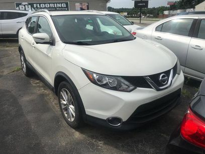 Used 2017 Nissan Rogue Sport SV